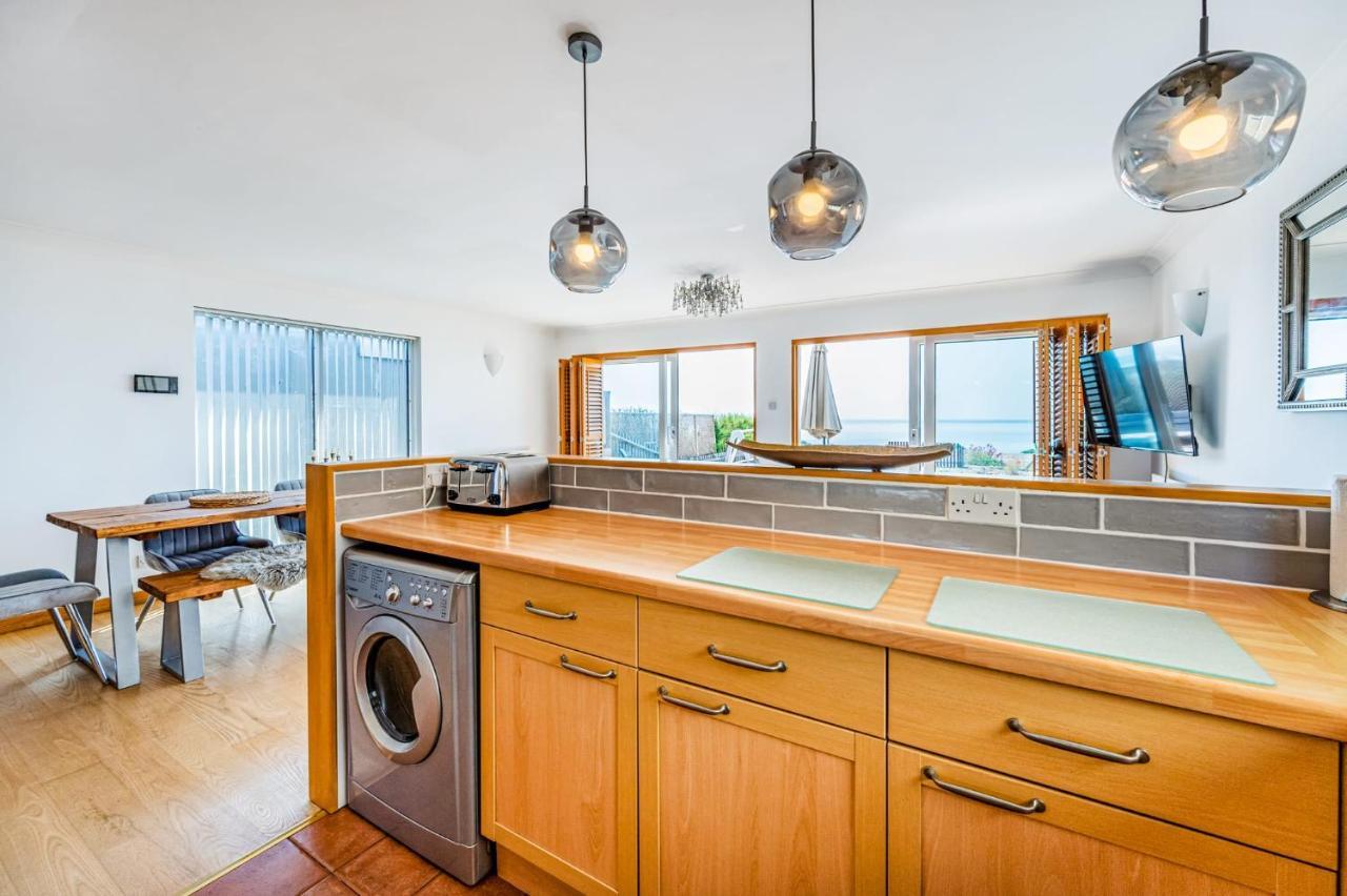Pebble Paradise Beachfront Family Getaway Pevensey Eksteriør bilde