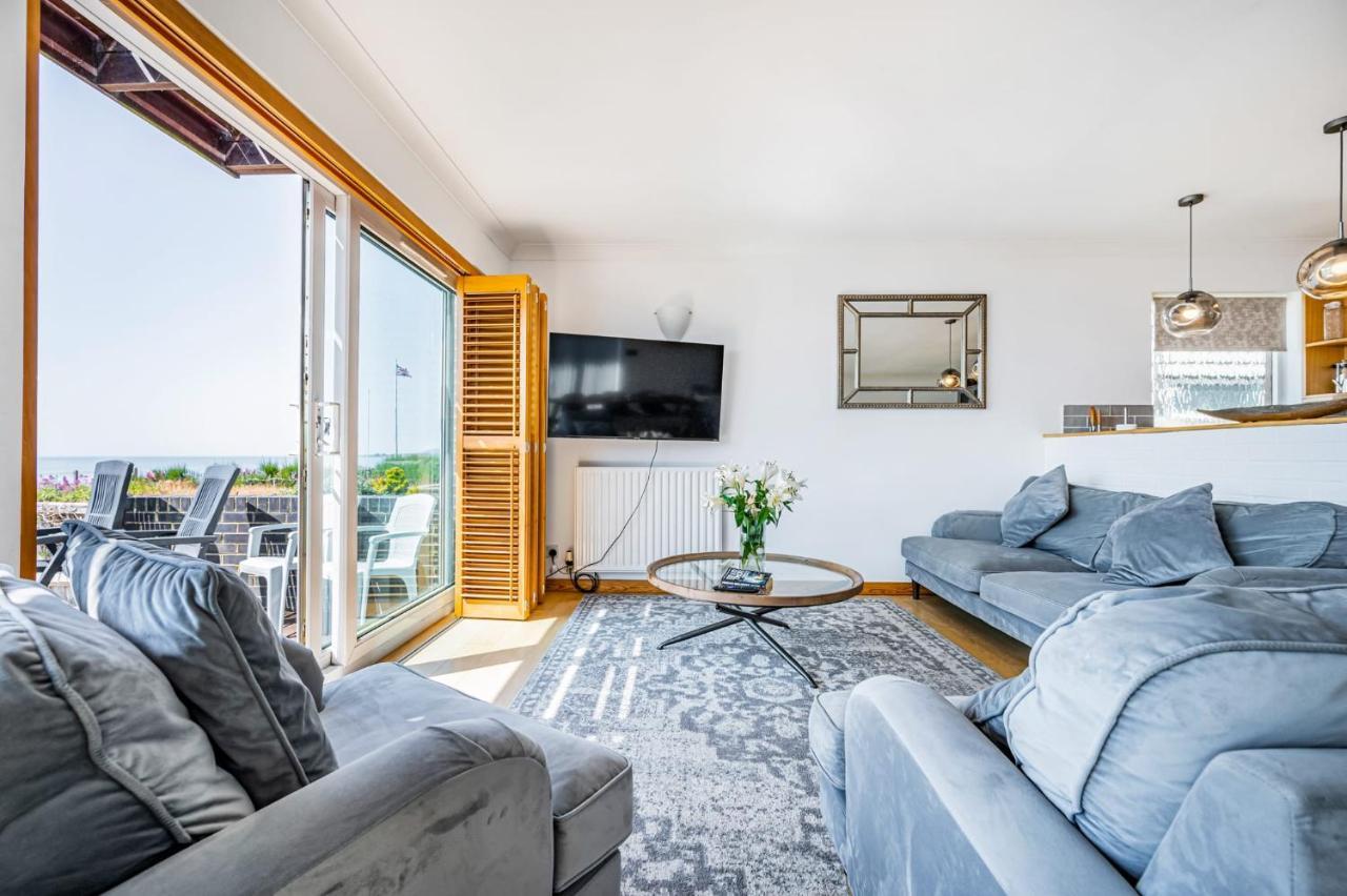 Pebble Paradise Beachfront Family Getaway Pevensey Eksteriør bilde